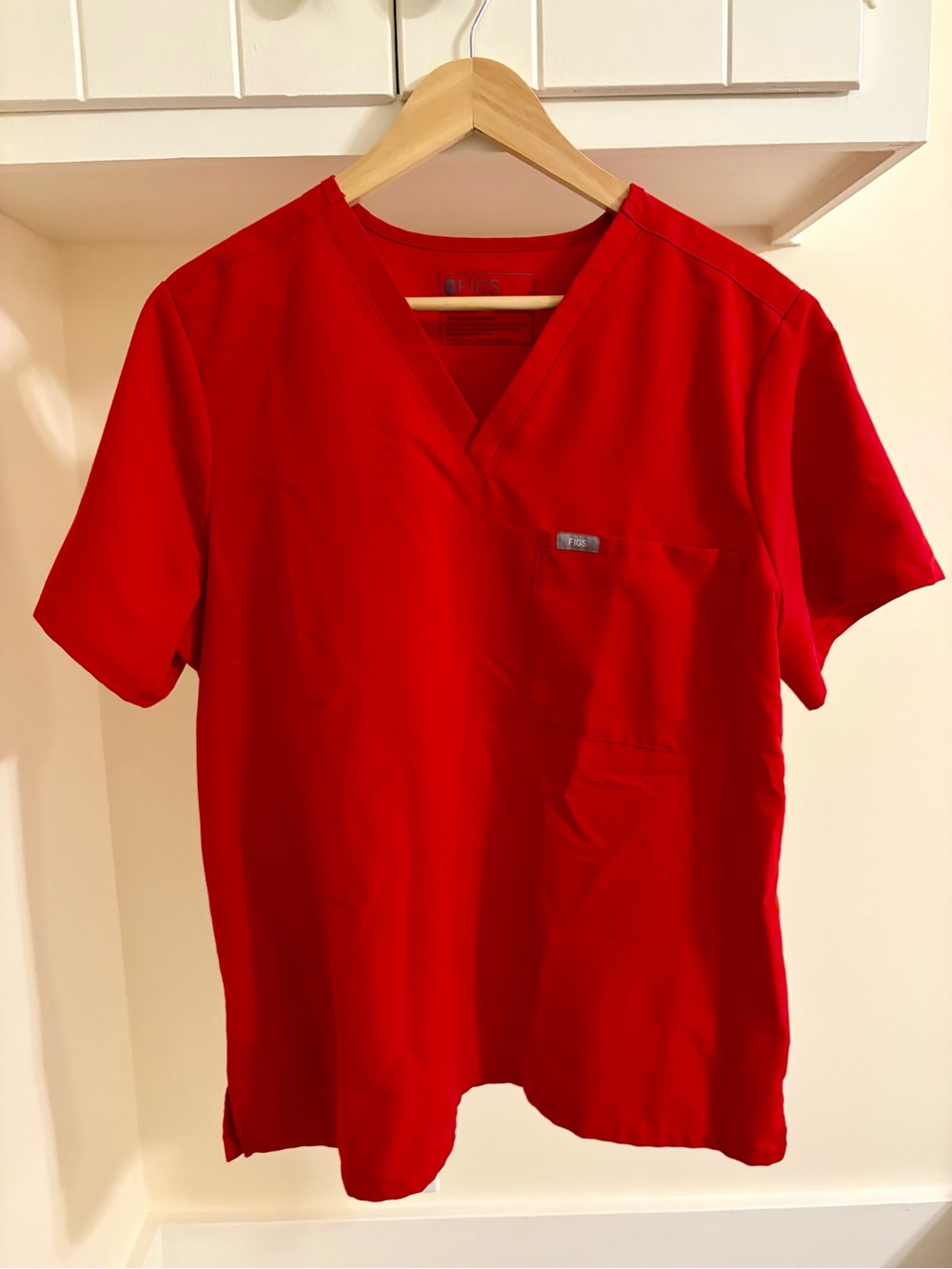 FIGS V-Neck Scrub Top and Joggers! Pants XL Petite-- for up to 5'5"!